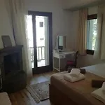 Deluxe House In Tsagarada
